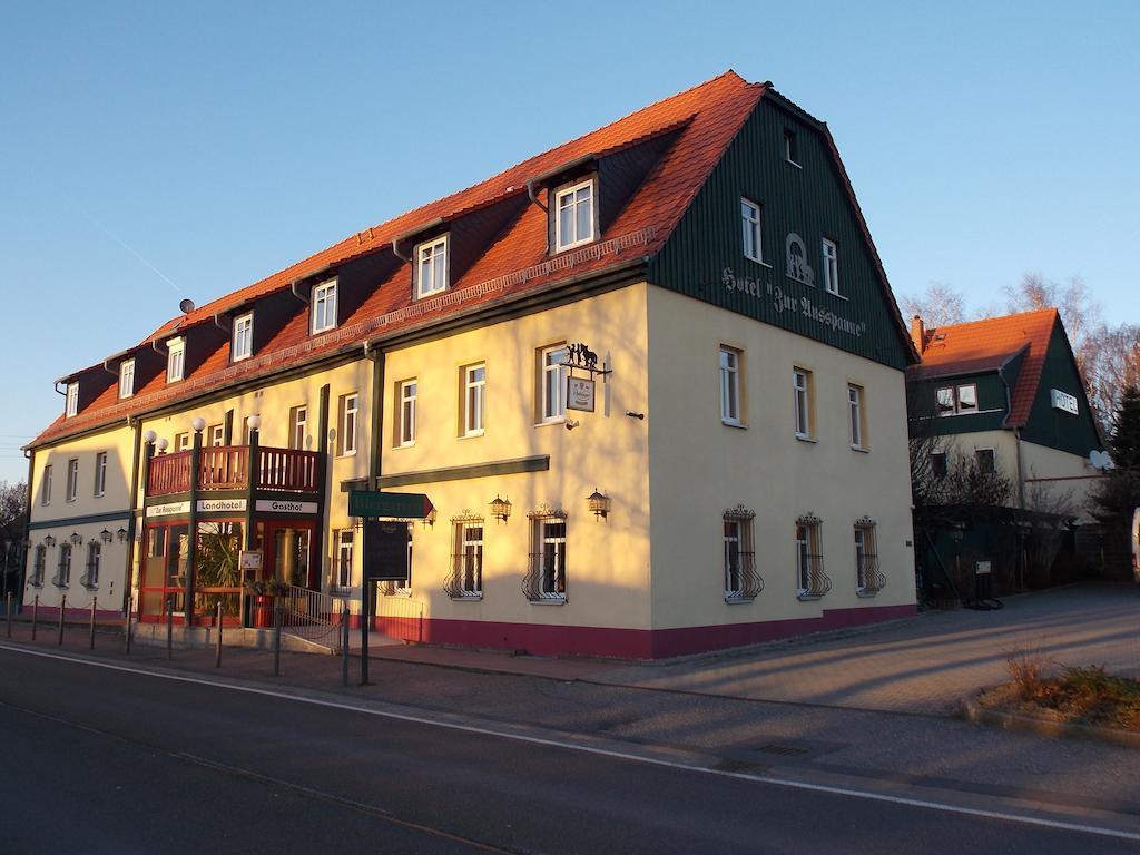 Gasthof Und Landhotel Zur Ausspanne Klipphausen Экстерьер фото